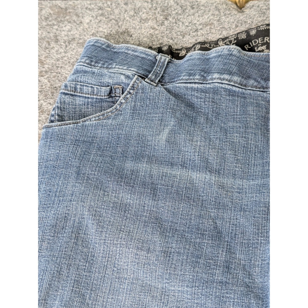 Riders by Lee Womens 24W M Midrise Bootcut Jeans Medium Wash Denim 157HBW3 - Picture 2 of 12